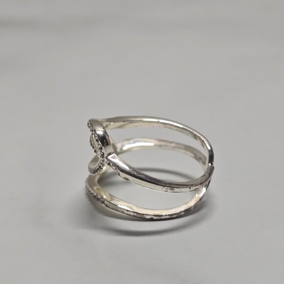 Size 7 Swirl Ring with Cubic Zirconia - Picture 2 of 4